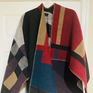 Burberry color block blanket poncho lambswool and cashmere